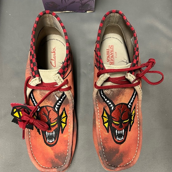 Clarks Originals Wallabee Evo Stranger Things The Upside Down Size 12. Brand new main image 4